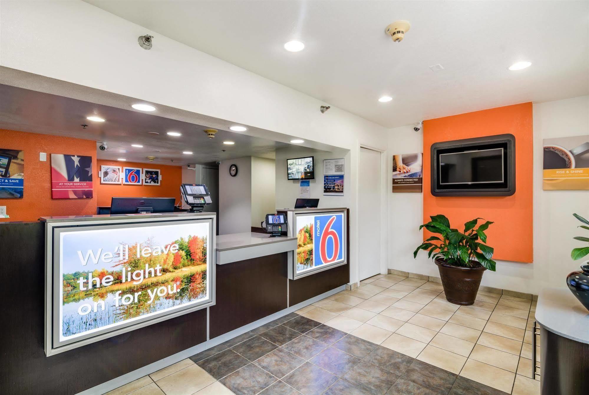 Motel 6-Rolling Meadows, Il - Chicago Northwest Buitenkant foto